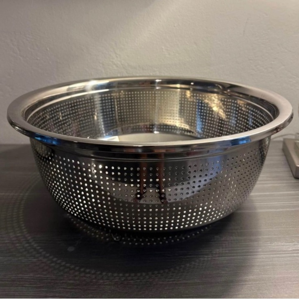 Colander